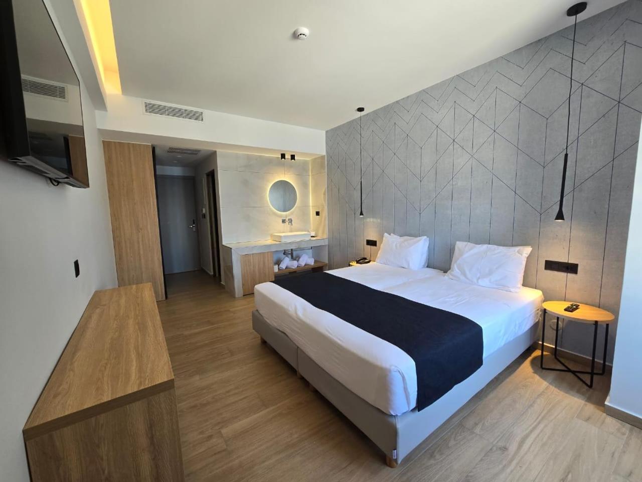 Nireus Hotel Sými Esterno foto