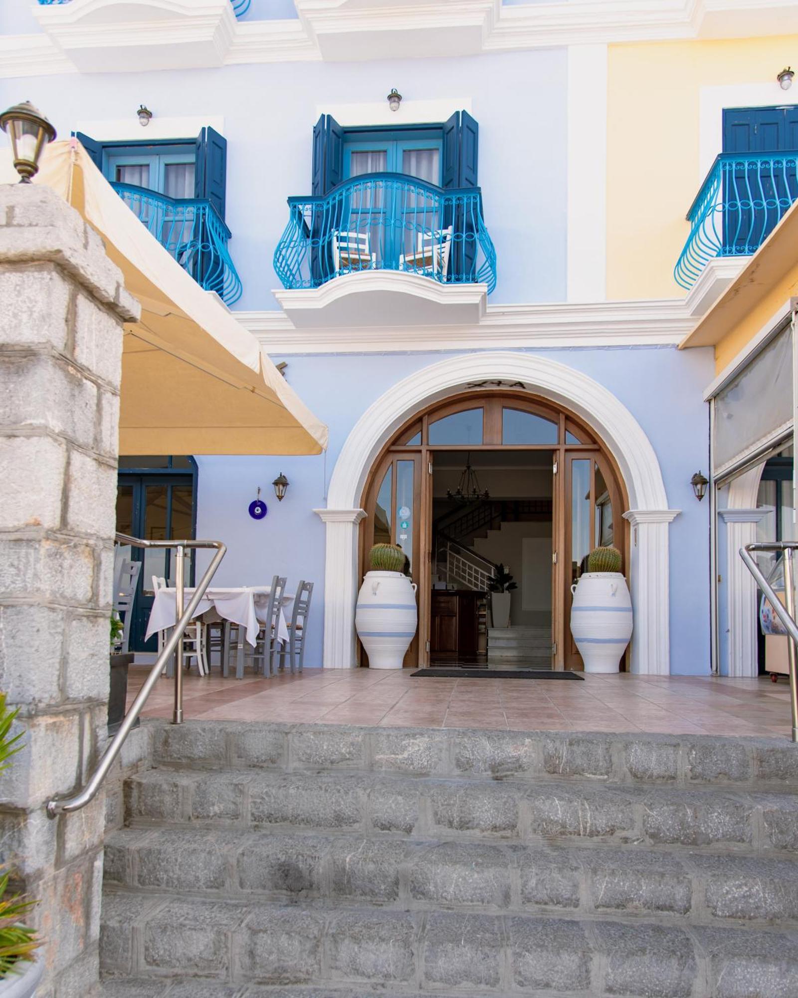 Nireus Hotel Sými Esterno foto